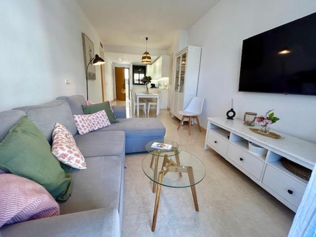 Gatu El Arrecife - Apartamento A 2 Minutos De La Playa En El Puerto De Santamaria , Preferente Mayores De 25 Anos Y Familias Эль-Пуэрто-де-Санта-Мария Экстерьер фото